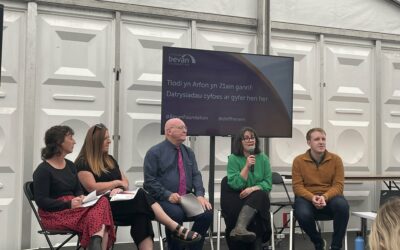 Image of a panel discussion at an Eisteddfod tent